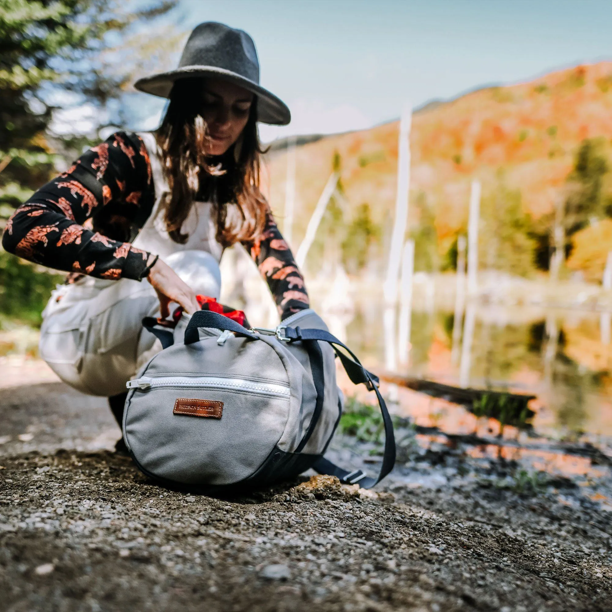 Large Chatham Duffel Bag with Shoe Compartment- Grey/Navy