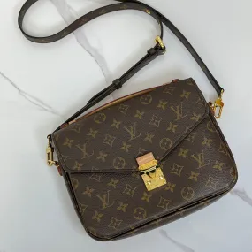 Louis Vuitton POCHETTE MÉTIS