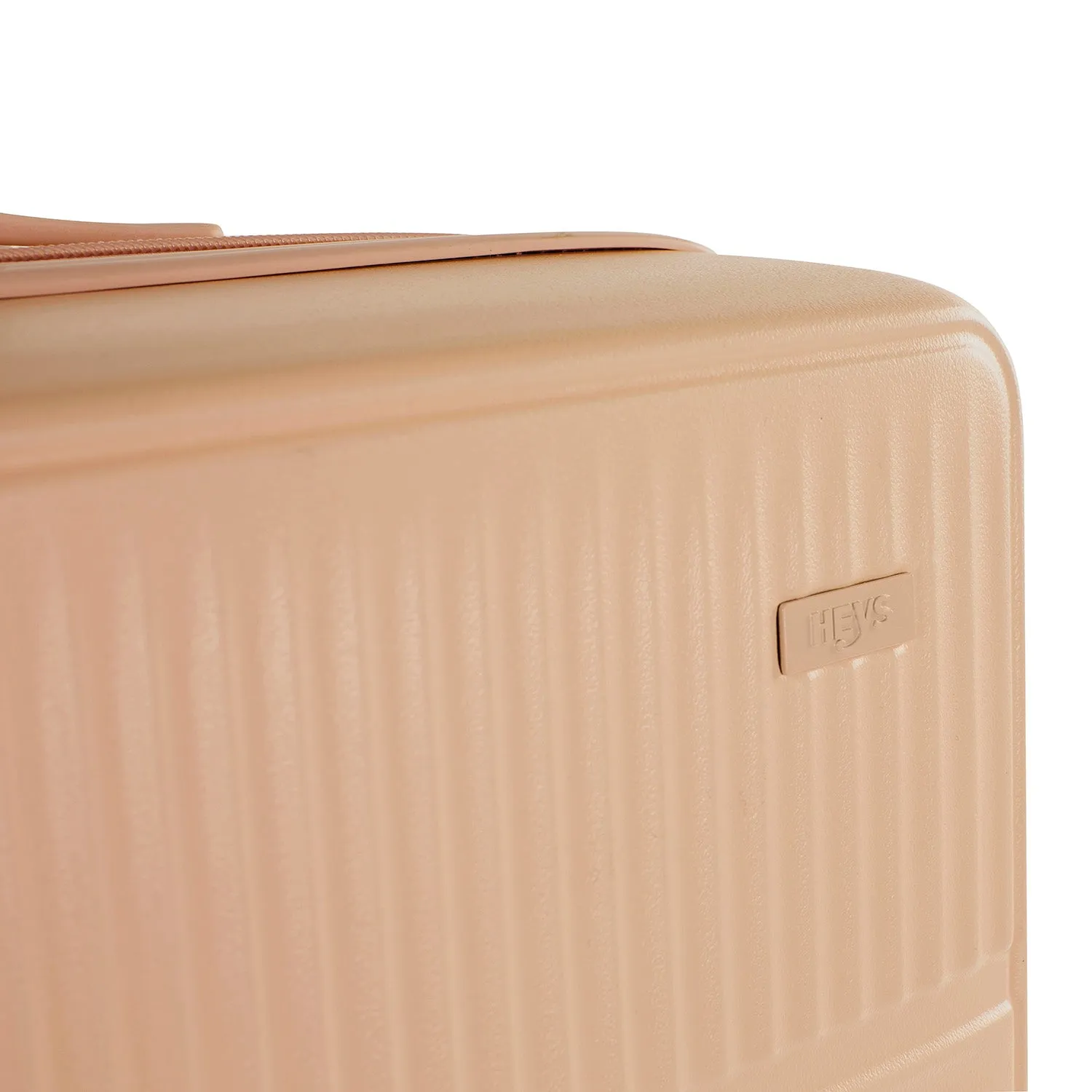 Pastel 30" Luggage | Lightweight Luggage